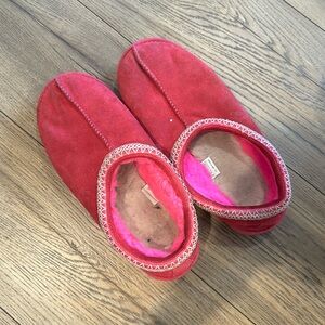 Pink Uggs